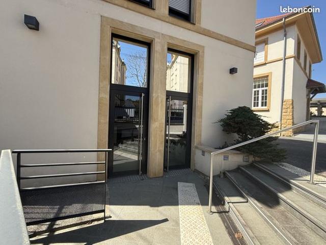 Loft 5 pièces 240 m²