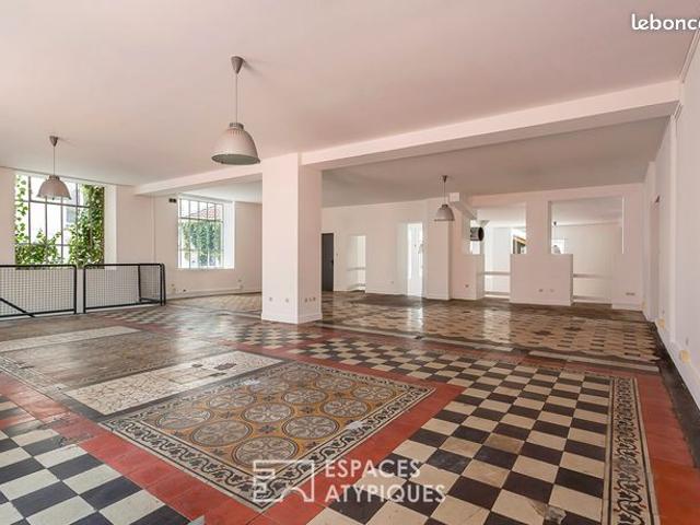 Loft 5 pièces 244 m²
