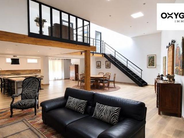 Loft 5 pièces 204 m²