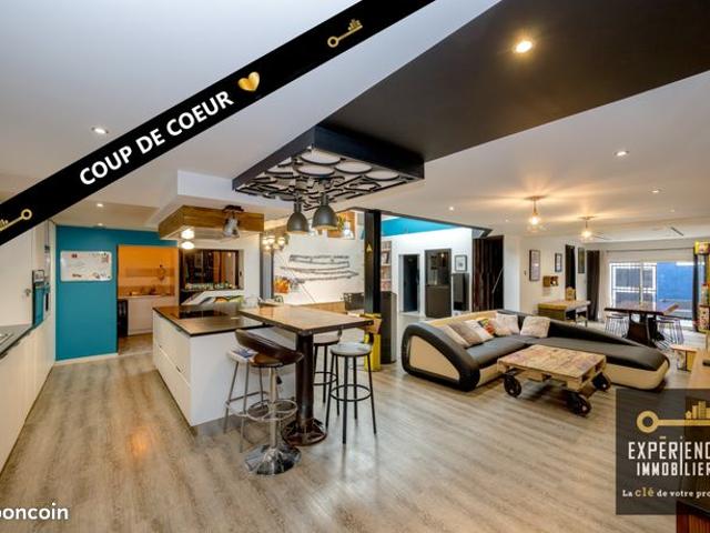 Loft 5 pièces 205 m²