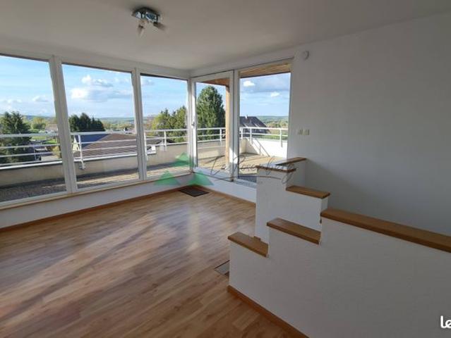 Loft 5 pièces 94 m²