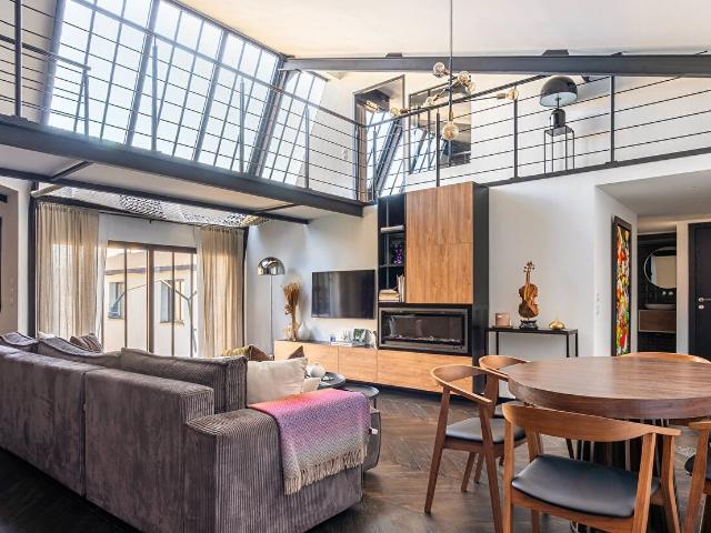 LOFT 5P d’architecte 112 m2 + jardin + garage 70 m2 La Pie / bords de Marne