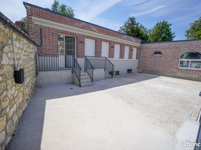 Loft 6 pièces 175 m²