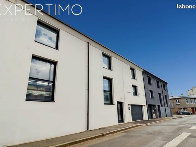 Loft 6 pièces 185 m²
