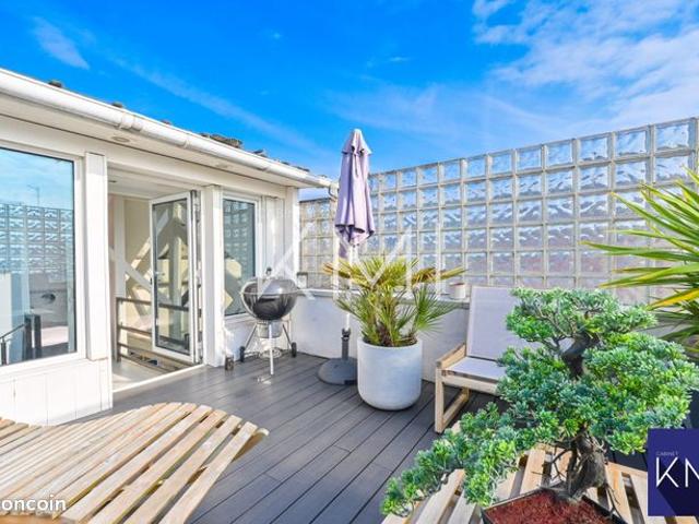 Loft 6 pièces 240 m²