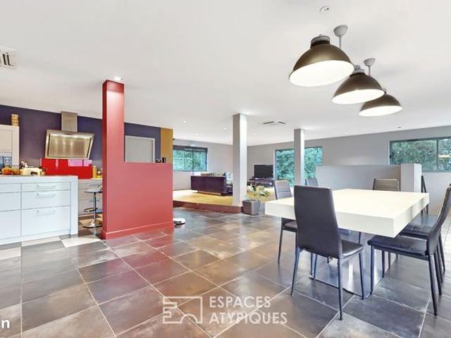 Loft 6 pièces 380 m²