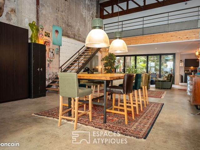 Loft 7 pièces 234 m²