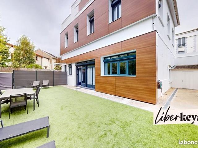 Loft 8 pièces 265 m²