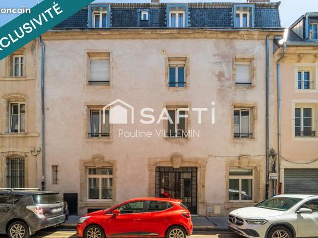 Loft 8 pièces 272 m²