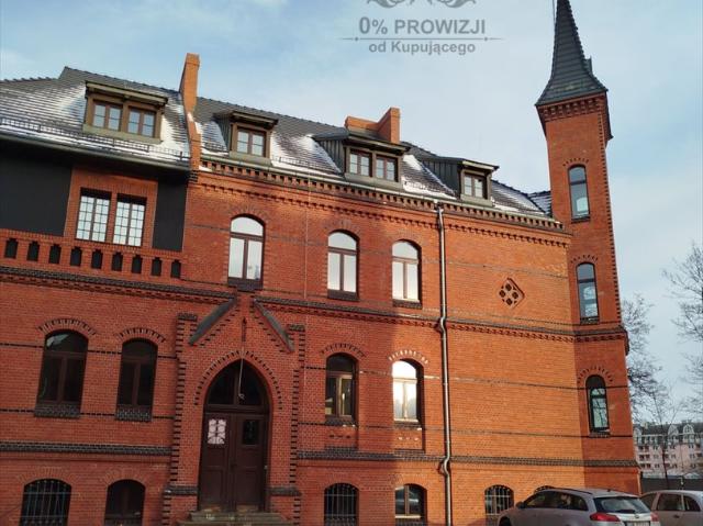 Loft 93m2 z dachem i historycznym charakterem