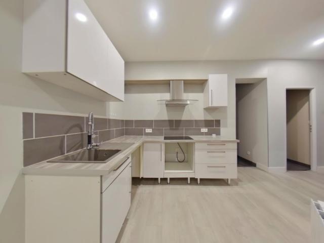 Loft/atelier/surface 3 pièces 57 m²