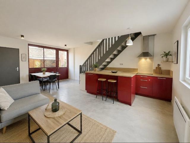 Loft/atelier/surface 3 pièces 72 m²