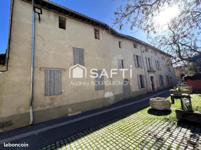 Loft/atelier/surface 14 pièces 470 m²