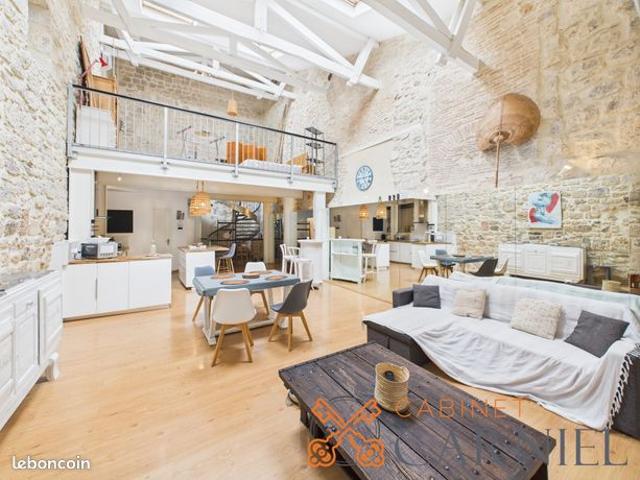 Loft/atelier/surface 1 pièce 98 m²