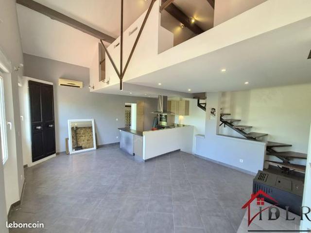 Loft/atelier/surface 2 pièces 53 m²