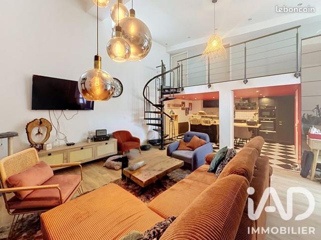 Loft/atelier/surface 2 pièces 60 m²