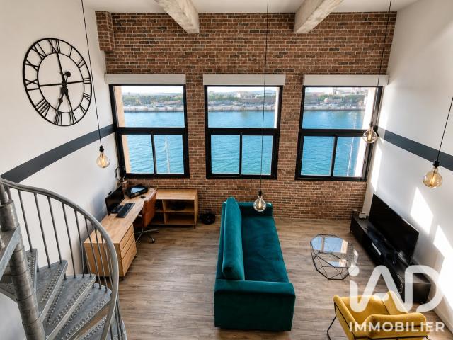 Loft/atelier/surface 2 pièces 60 m²