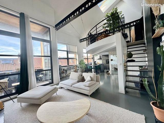 Loft/atelier/surface 4 pièces 109 m²
