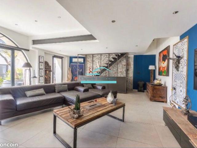 Loft/atelier/surface 4 pièces 110 m²