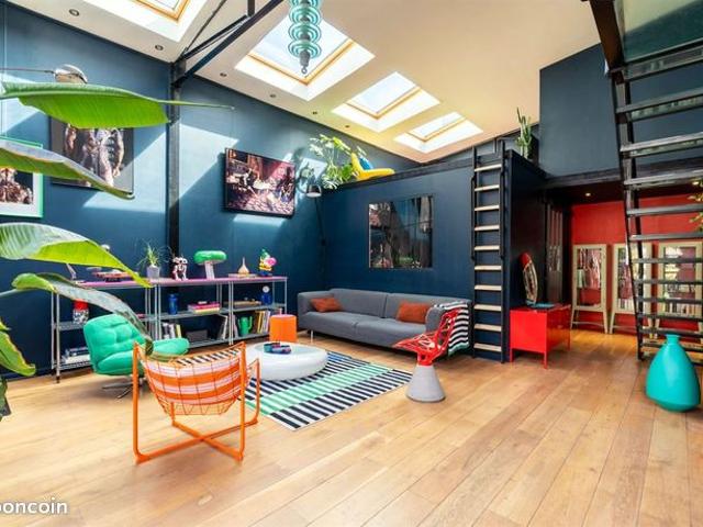 Loft/atelier/surface 4 pièces 120 m²