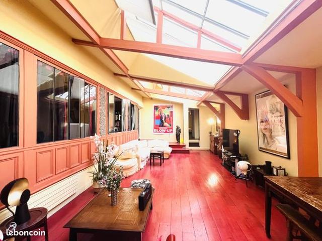 Loft/atelier/surface 4 pièces 123 m²