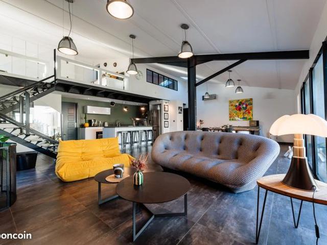 Maison 4 pièces 166 m²