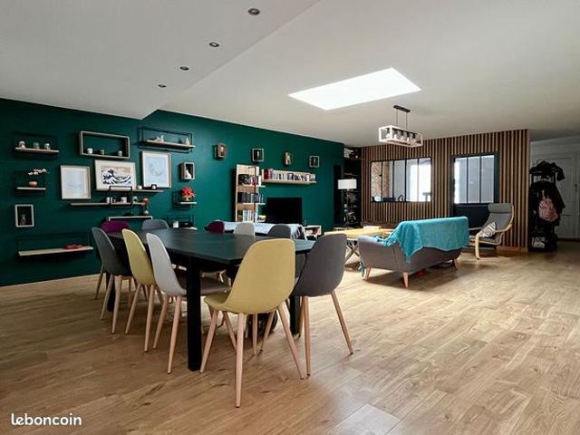 Appartement 6 pièces 175 m²