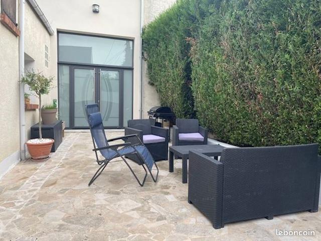 Loft/atelier/surface 4 pièces 78 m²