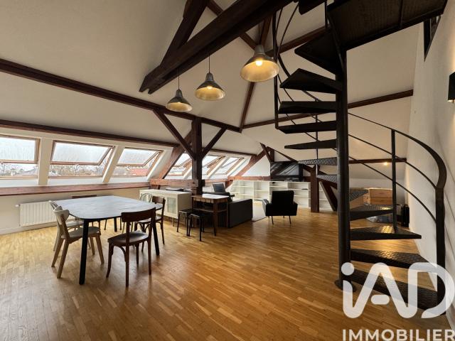 Loft/atelier/surface 5 pièces 105 m²