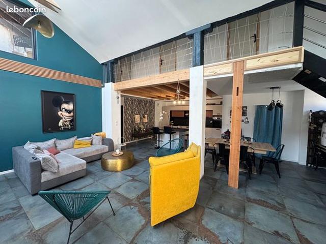 Loft/atelier/surface 5 pièces 119 m²