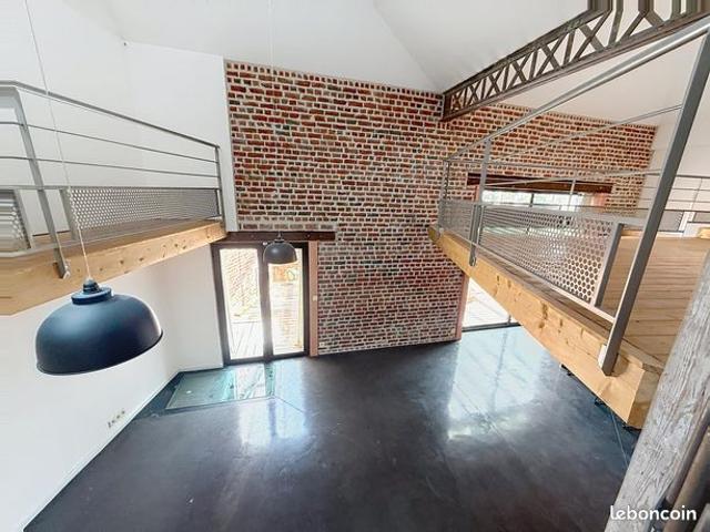Loft/atelier/surface 5 pièces 190 m²