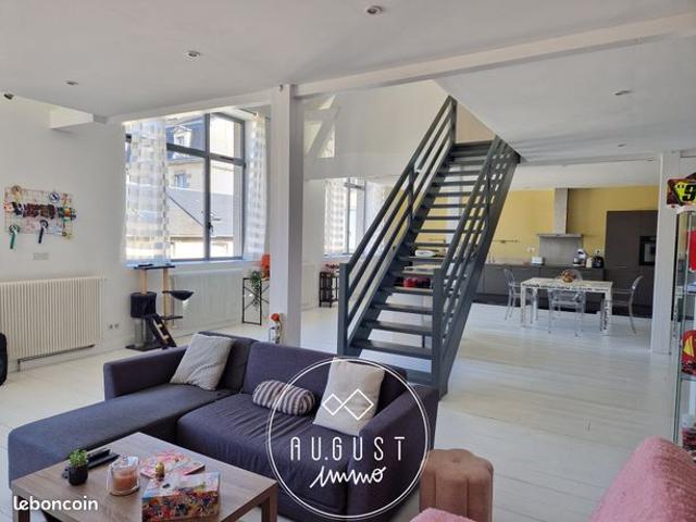 Loft/atelier/surface 5 pièces 205 m²