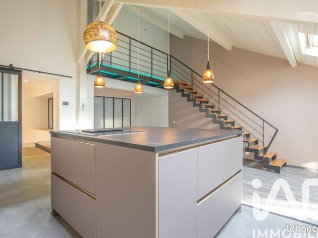 Loft/atelier/surface 6 pièces 165 m²