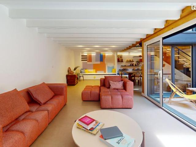 Loft/atelier/surface 6 pièces 169 m²