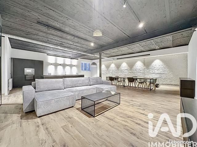 Loft/atelier/surface 6 pièces 182 m²