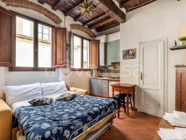 Loft/open space in vendita a Firenze via dei Serragli, Santo Spirito