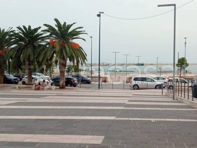 Loft/open space in affitto a Manfredonia largo Diomede, 4