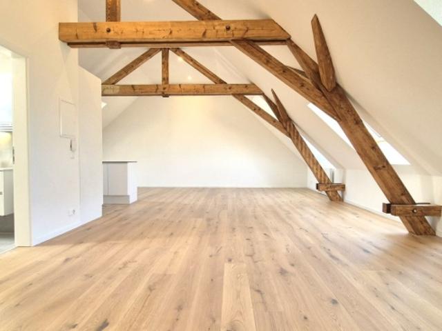 Loftwohnung mit Sichtbalken