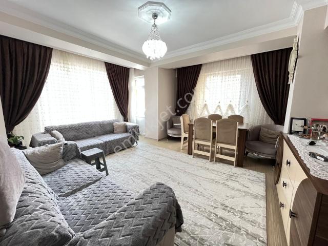 Loft'tan Kanarya Mah 2+1 90m2 Yeni Bina Satılık 1.kat Daire