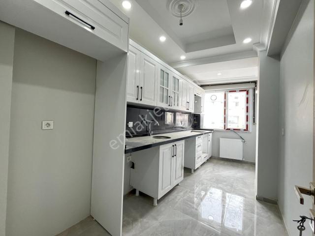 Loft'tan Söğütlüçeşme Mah Avrupa Konutları Karşısı 4+1 Dublek Daireler