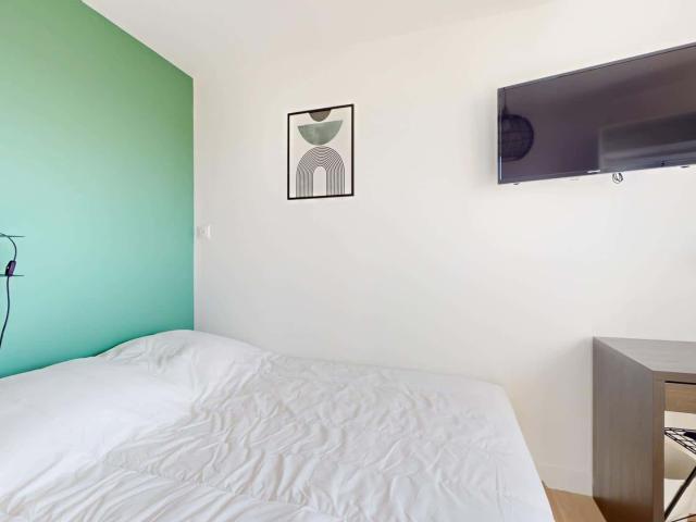 logement 4 BORROMEE