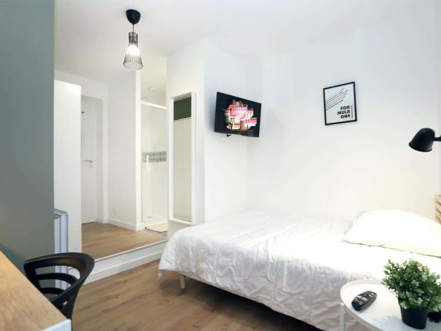 logement 4 CAFFARELLI L