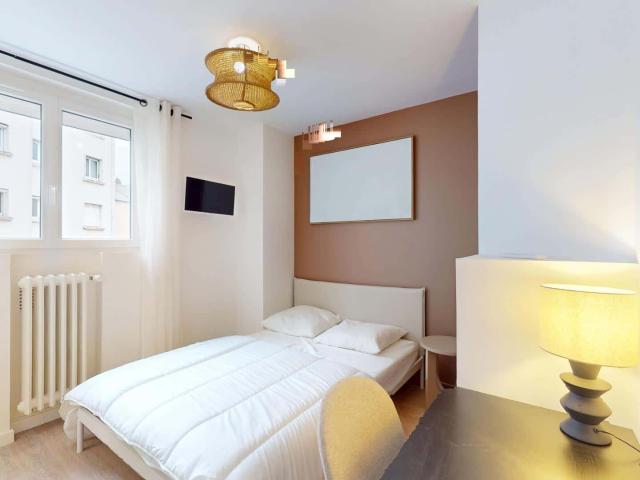 logement 4 COURS SAINT LAUD B