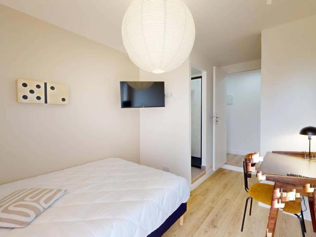 logement 4 FERRE RO