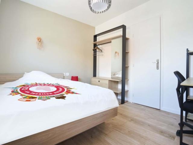 logement 4 FERRER C