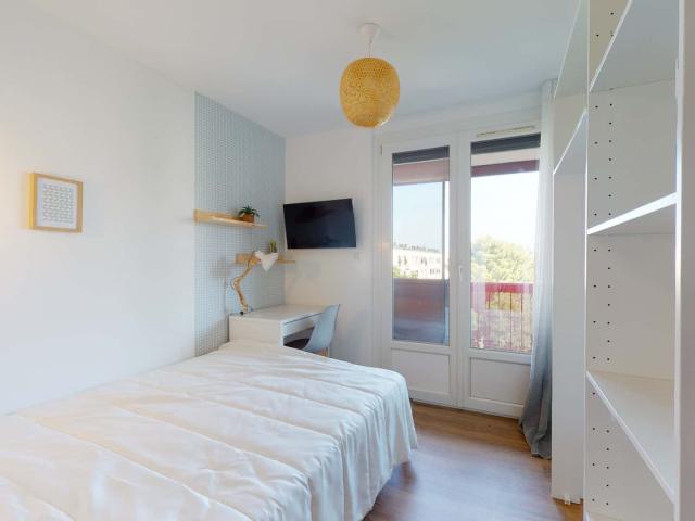 logement 4 GAUCELIN R