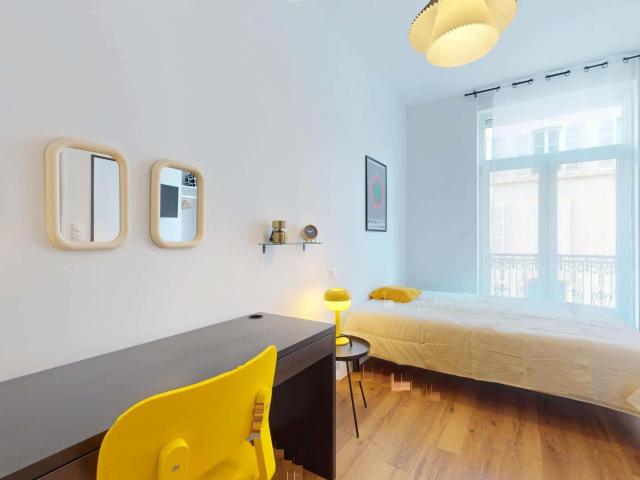 logement 4 JEAN JAURES F