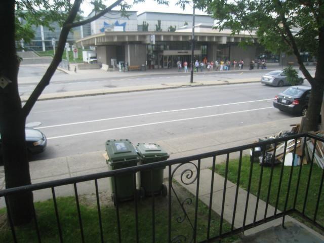 Logement 4 1/2 à louer meublé face métro VIAU / Hochelaga