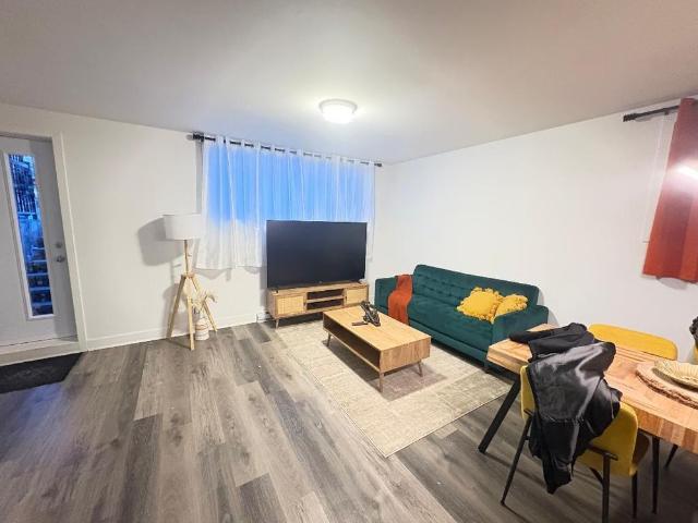 logement 4 1/2 semi meublé