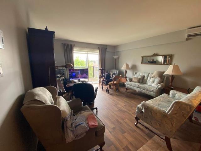 Logement 4 1/2 50 ans et plus